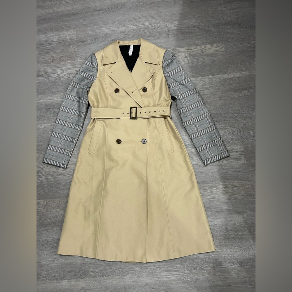 MURAL Beige & Gray Plaid Double Breasted Belted Trench Jacket